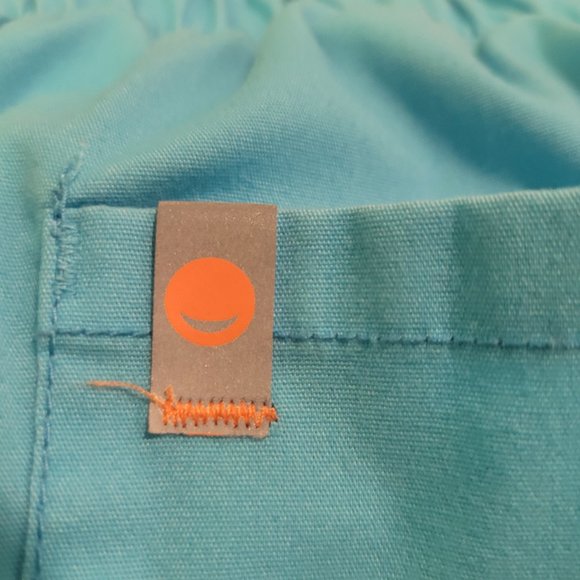 WOMENS SCRUB PANTS-WIDE LEG-MEDIUM TALL-SO NICE, COMFORTABLE AND FUNCTIONABLE - Picture 5 of 6